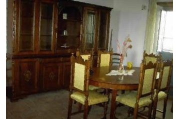 Italia Privát Trassilico, Esterno